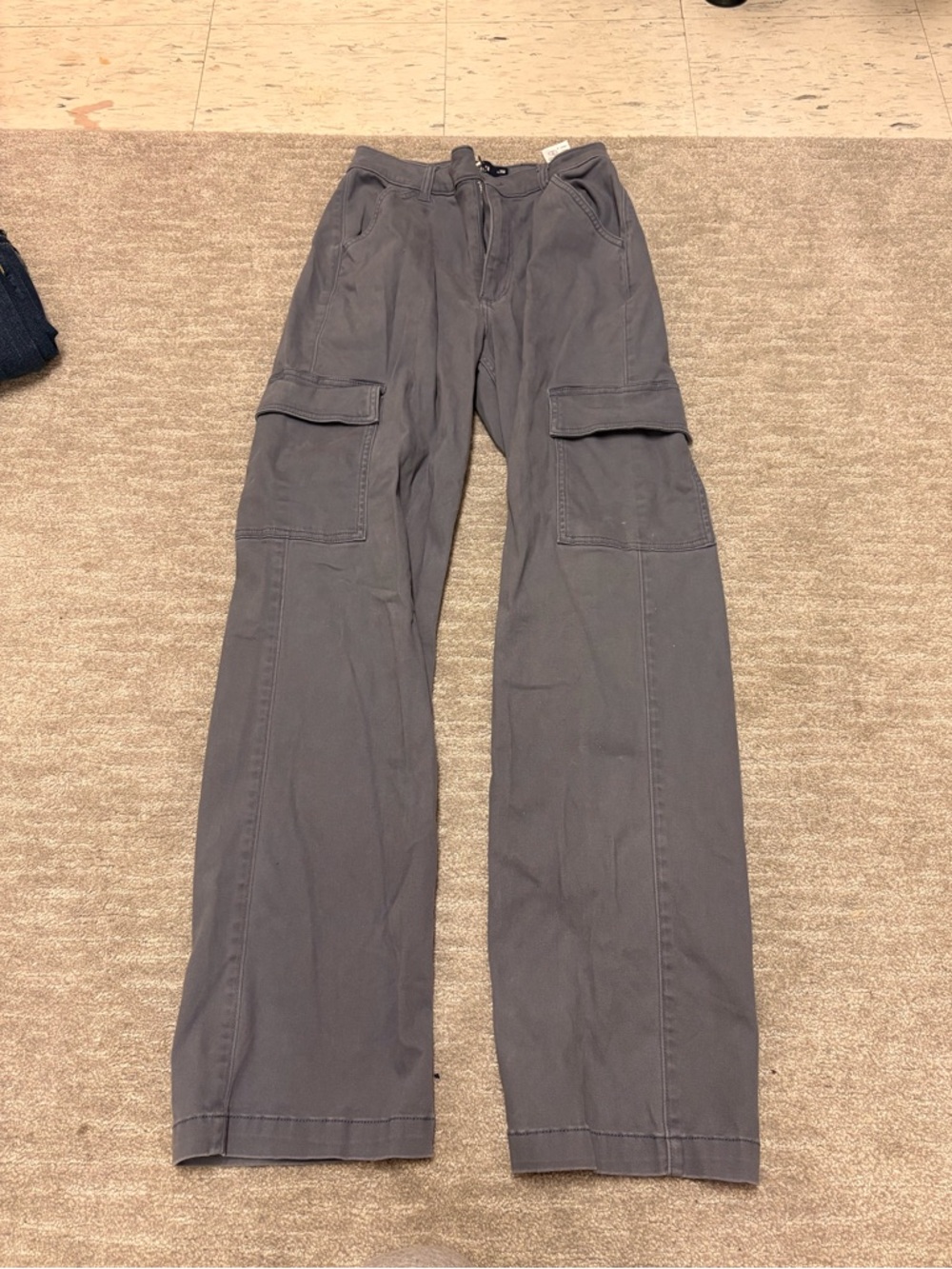 Hollister cargo pant